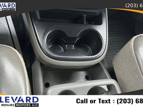 Used 2014 Nissan NV 2500 SV w/ V8 Appearance Package RWD image 18