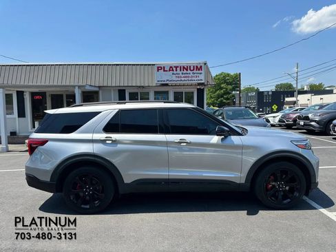 Used 2021 Ford Explorer ST w/ Equipment Group 401A AWD/4WD image 2