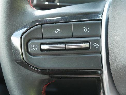 Used 2023 Chevrolet Colorado Z71 w/ Z71 Convenience Package 2 AWD/4WD image 27