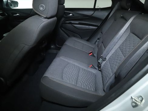 Used 2020 Chevrolet Equinox LT w/ Driver Convenience Package FWD image 14