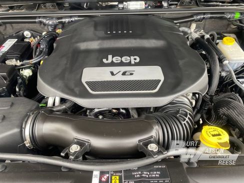 Used 2017 Jeep Wrangler Unlimited Sport image 13