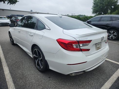 Certified 2020 Honda Accord Sport image 3