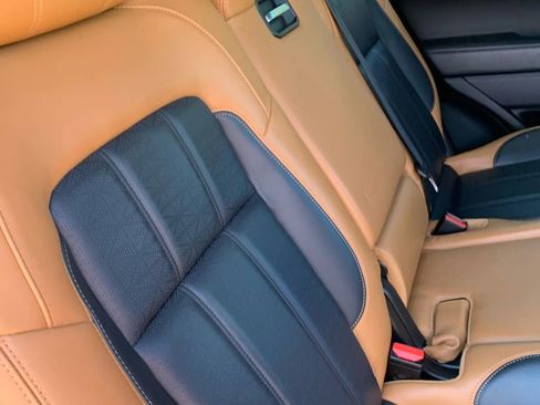 Used 2018 Land Rover Range Rover Sport HSE Dynamic image 22