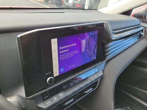 Certified 2025 Toyota Camry LE image 28