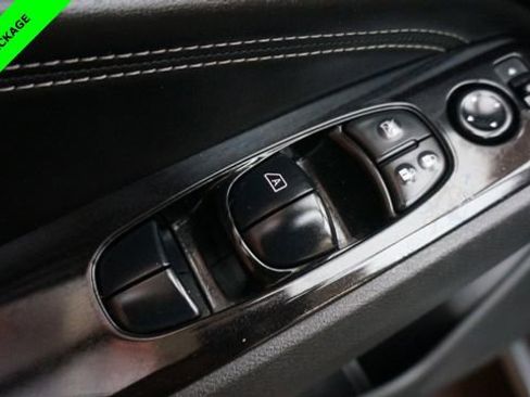 Certified 2021 Nissan Altima 2.5 SV w/ SV Premium Package image 28