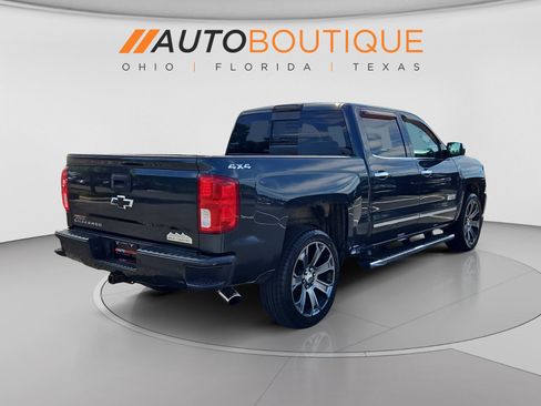 Used 2018 Chevrolet Silverado 1500 High Country AWD/4WD image 5