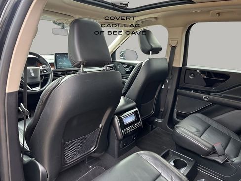 Used 2022 Lincoln Aviator Reserve w/ Elements Package Plus image 21