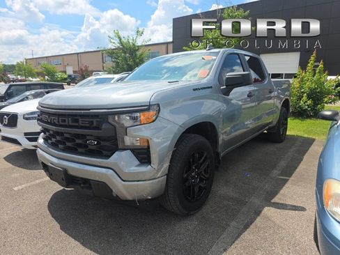 Used 2025 Chevrolet Silverado 1500 Custom w/ LPO, Dark Essentials Package RWD image 1