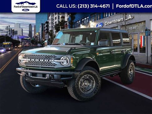 New 2025 Ford Bronco Badlands w/ Sasquatch Package image 1