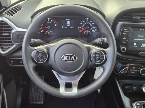Certified 2021 Kia Soul LX image 27