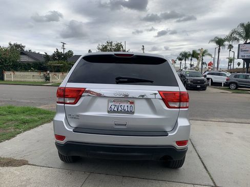 Used 2013 Jeep Grand Cherokee Laredo image 5
