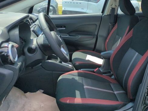 New 2025 Nissan Versa SR w/ Trunk Package image 12