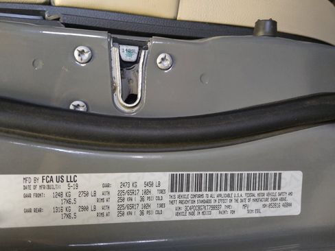 Used 2019 Dodge Journey SE FWD image 33