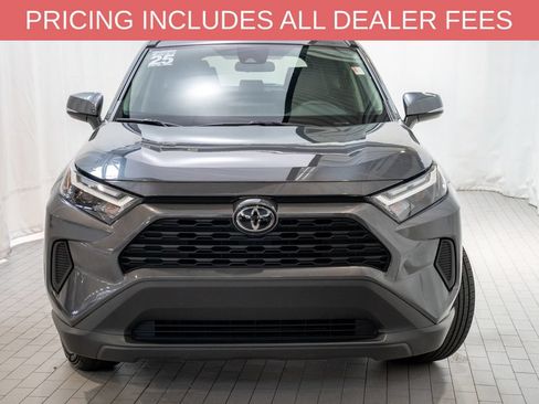 Used 2025 Toyota RAV4 XLE FWD image 2