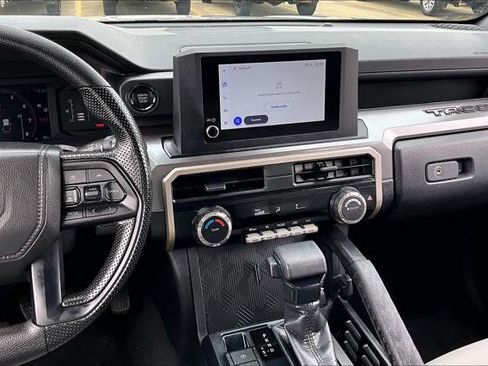 Certified 2025 Toyota Tacoma SR5 image 7