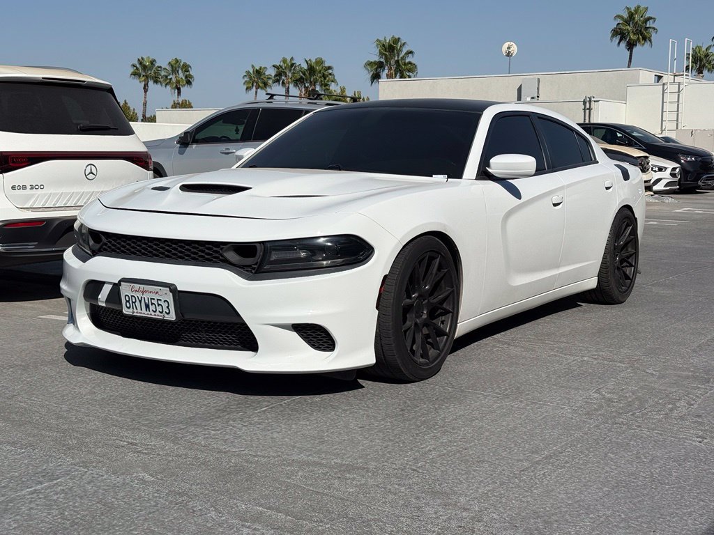 Used 2020 Dodge Charger SXT RWD image 1
