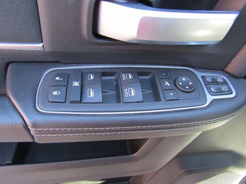 Used 2024 RAM 2500 Big Horn image 23