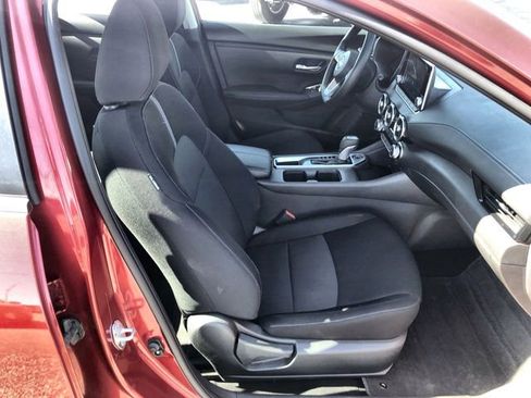 Used 2024 Nissan Sentra SV image 23