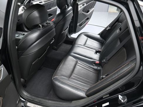 Used 2018 Genesis G80 3.3T Sport image 28