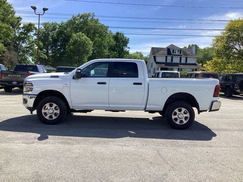 New 2026 RAM 2500 Big Horn AWD/4WD image 4