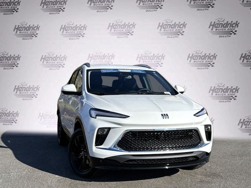 Used 2026 Buick Encore GX Sport Touring w/ Comfort Package image 2