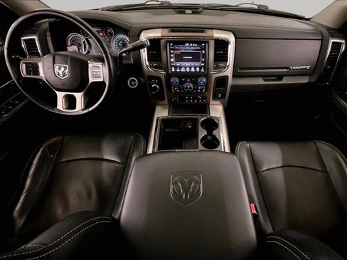 Used 2015 RAM 2500 Laramie w/ Convenience Group AWD/4WD image 14