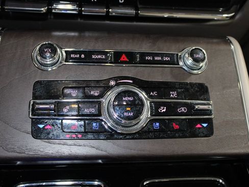 Used 2023 Lincoln Aviator Reserve w/ Equipment Group 201A image 51