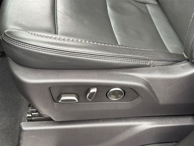 Used 2024 GMC Sierra 1500 Denali AWD/4WD image 18