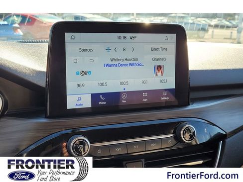 Used 2020 Ford Escape Titanium image 22