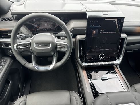 New 2026 GMC Yukon Denali AWD/4WD image 18