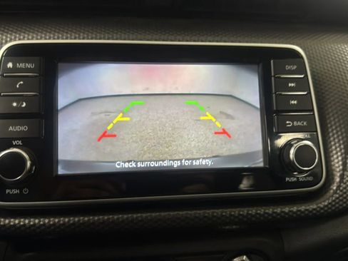 Used 2020 Nissan Kicks S FWD image 14