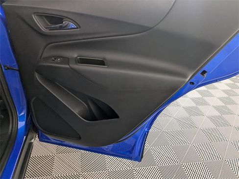 Certified 2024 Chevrolet Equinox LT w/ LPO, Floor Liner Package image 32