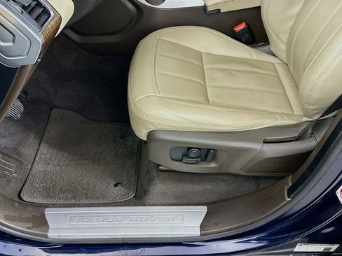 Used 2020 Land Rover Range Rover Sport HSE image 20