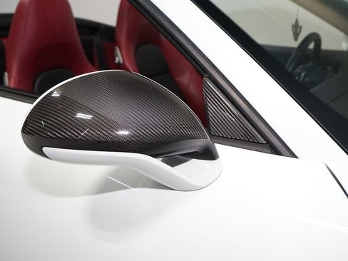 Used 2018 Porsche 911 Turbo image 3