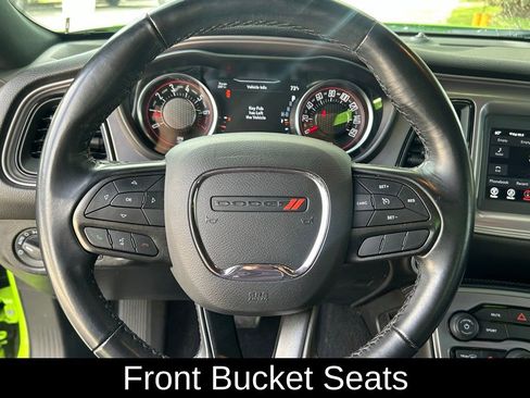 Used 2023 Dodge Challenger SXT image 18