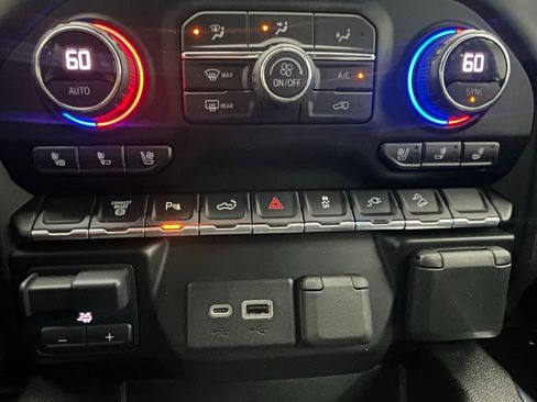 Used 2021 Chevrolet Silverado 2500 LTZ w/ LTZ Plus Package image 25