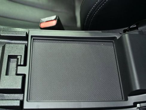 Certified 2024 Subaru Outback Limited image 28