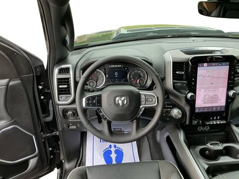 Used 2026 RAM 1500 Laramie w/ Sport Appearance Package AWD/4WD image 12