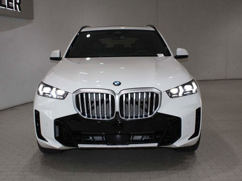 Used 2026 BMW X5 xDrive40i AWD/4WD image 8
