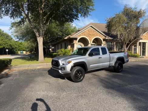 Used 2021 Toyota Tacoma SR w/ SX Package image 3