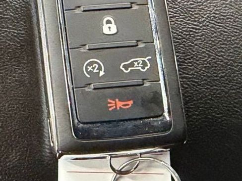 Used 2022 Jeep Grand Cherokee L Laredo AWD/4WD image 23