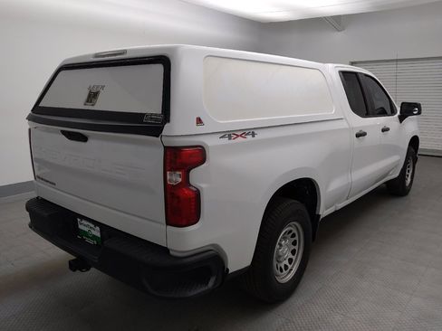 Used 2020 Chevrolet Silverado 1500 W/T w/ WT Value Package AWD/4WD image 9