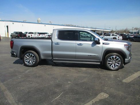 Used 2023 GMC Sierra 1500 Denali w/ Denali Reserve Package image 3