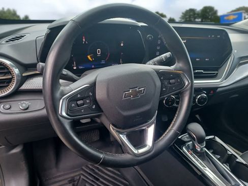 Used 2024 Chevrolet Trax ACTIV w/ Driver Confidence Package FWD image 9