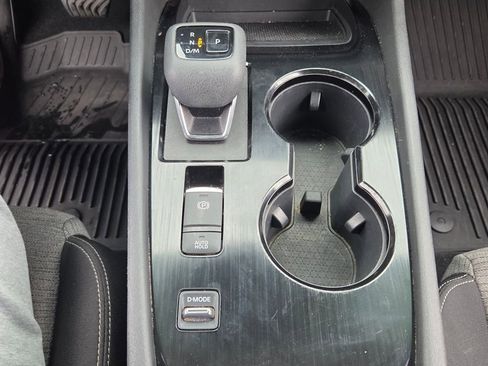 Used 2023 Nissan Rogue SV FWD image 18