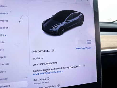 Used 2023 Tesla Model 3 Standard Range RWD image 22