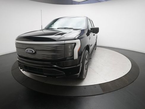 Used 2023 Ford F150 Lightning Lariat w/ Equipment Group 511A High image 12