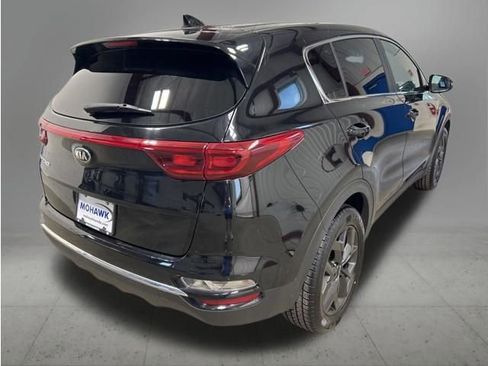 Used 2022 Kia Sportage LX w/ LX AWD Value Edition Package image 5