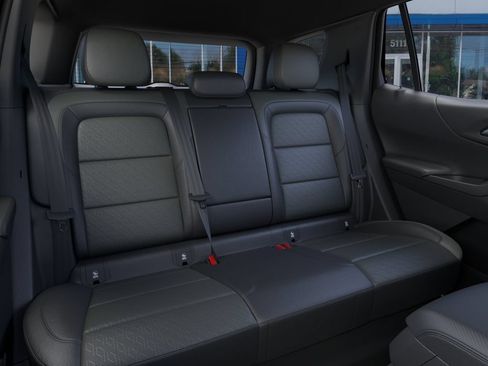 New 2027 Chevrolet Equinox LT AWD/4WD image 17