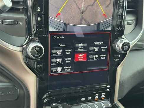 Used 2021 RAM 2500 Laramie image 30